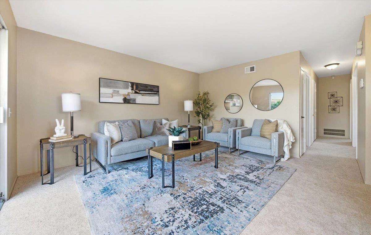 957 South Arnold Way