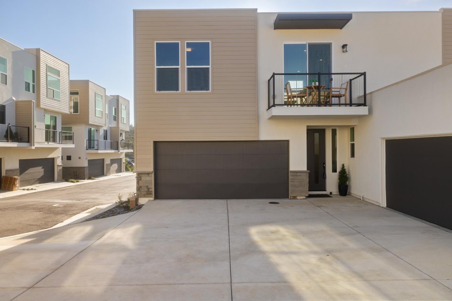 809 Fassler Avenue