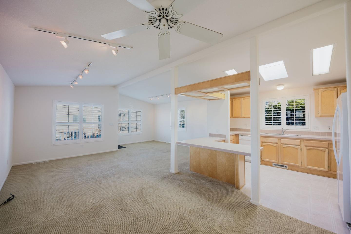 6 Sunset Terrace Unit: 6