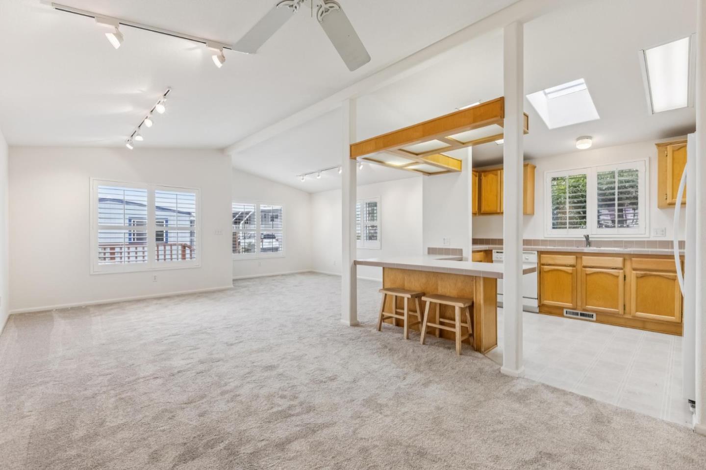 6 Sunset Terrace Unit: 6