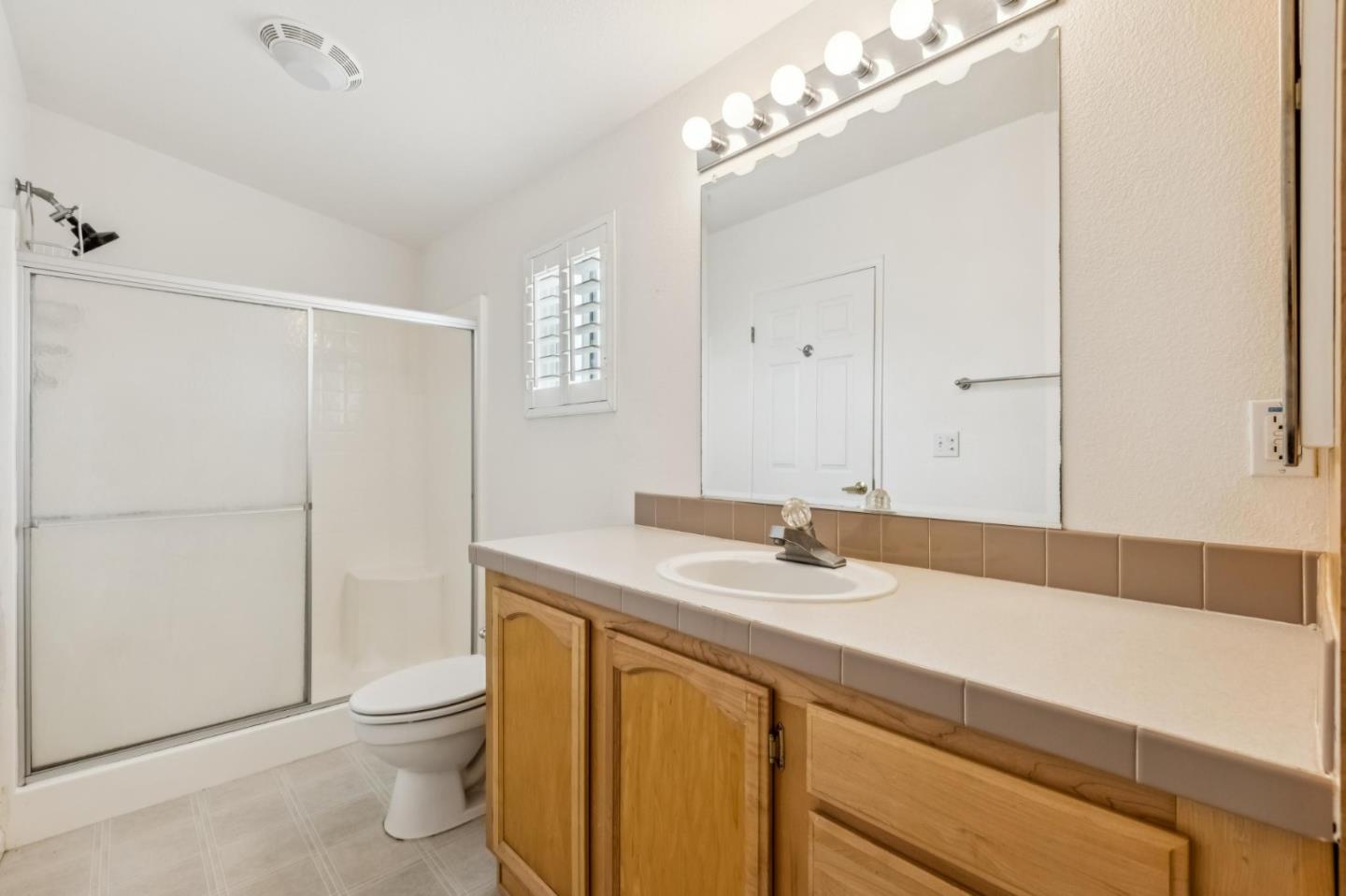 6 Sunset Terrace Unit: 6