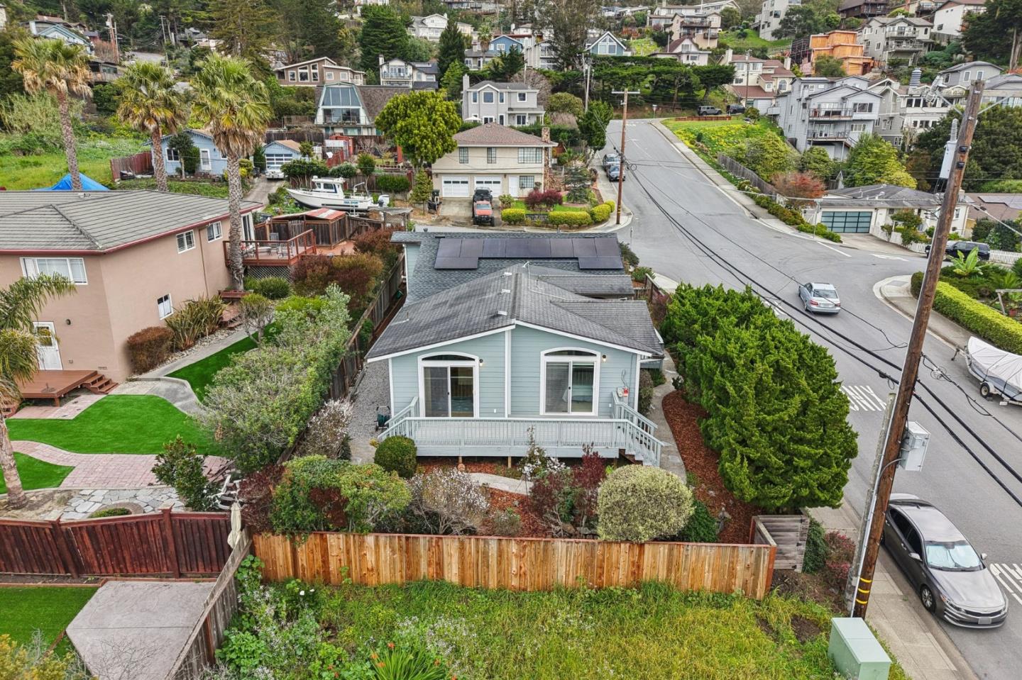 696 Francisco Street