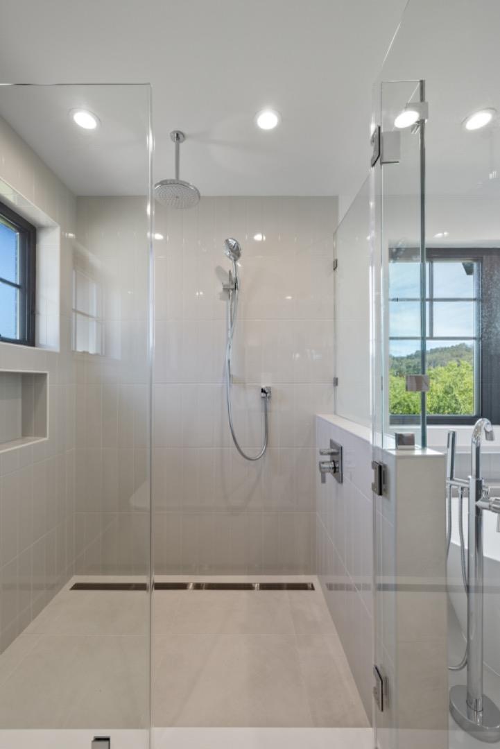 525 Creekside Court LOT 2