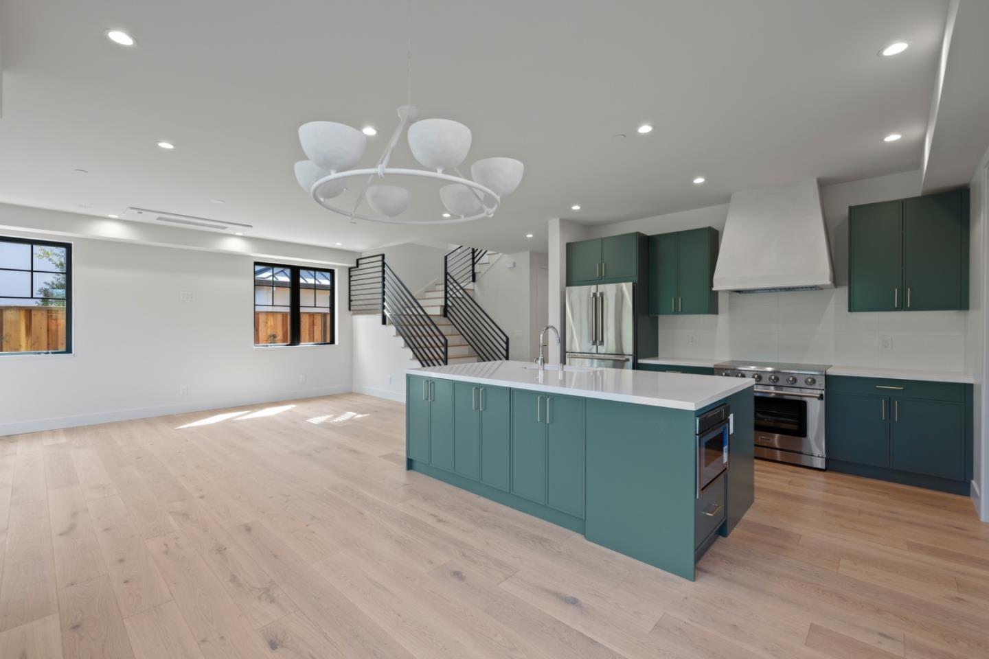 525 Creekside Court LOT 2