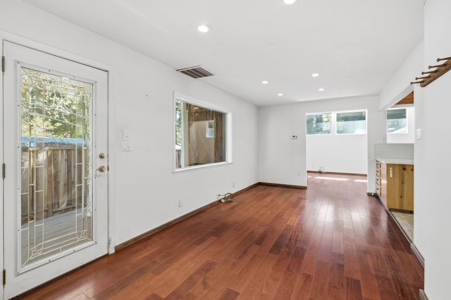 8965 Redwood Drive