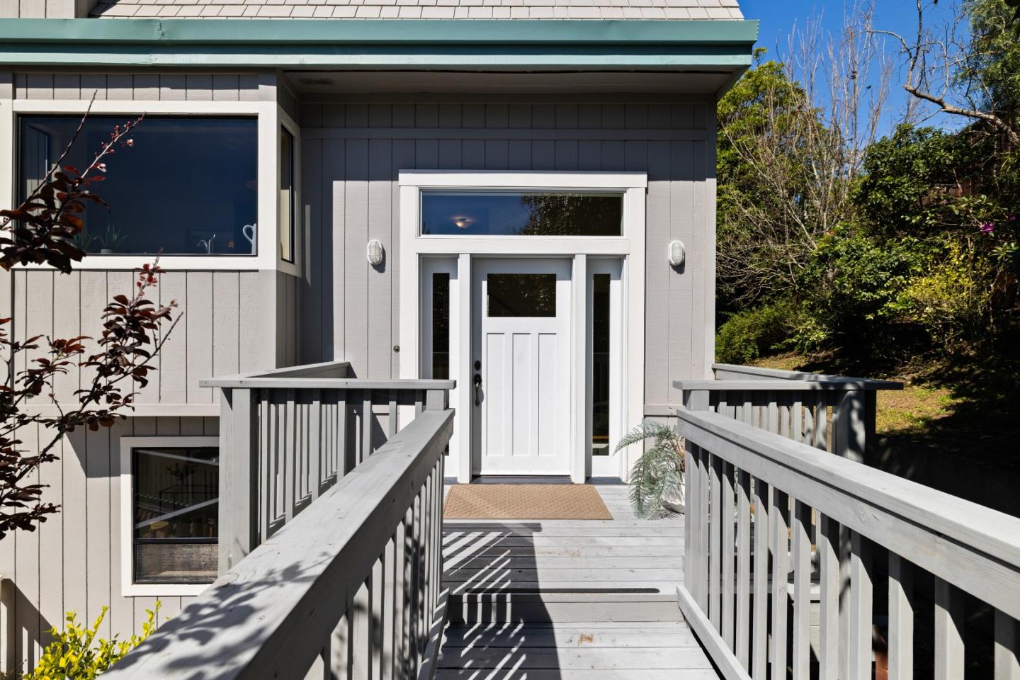 103 Dolphine Avenue