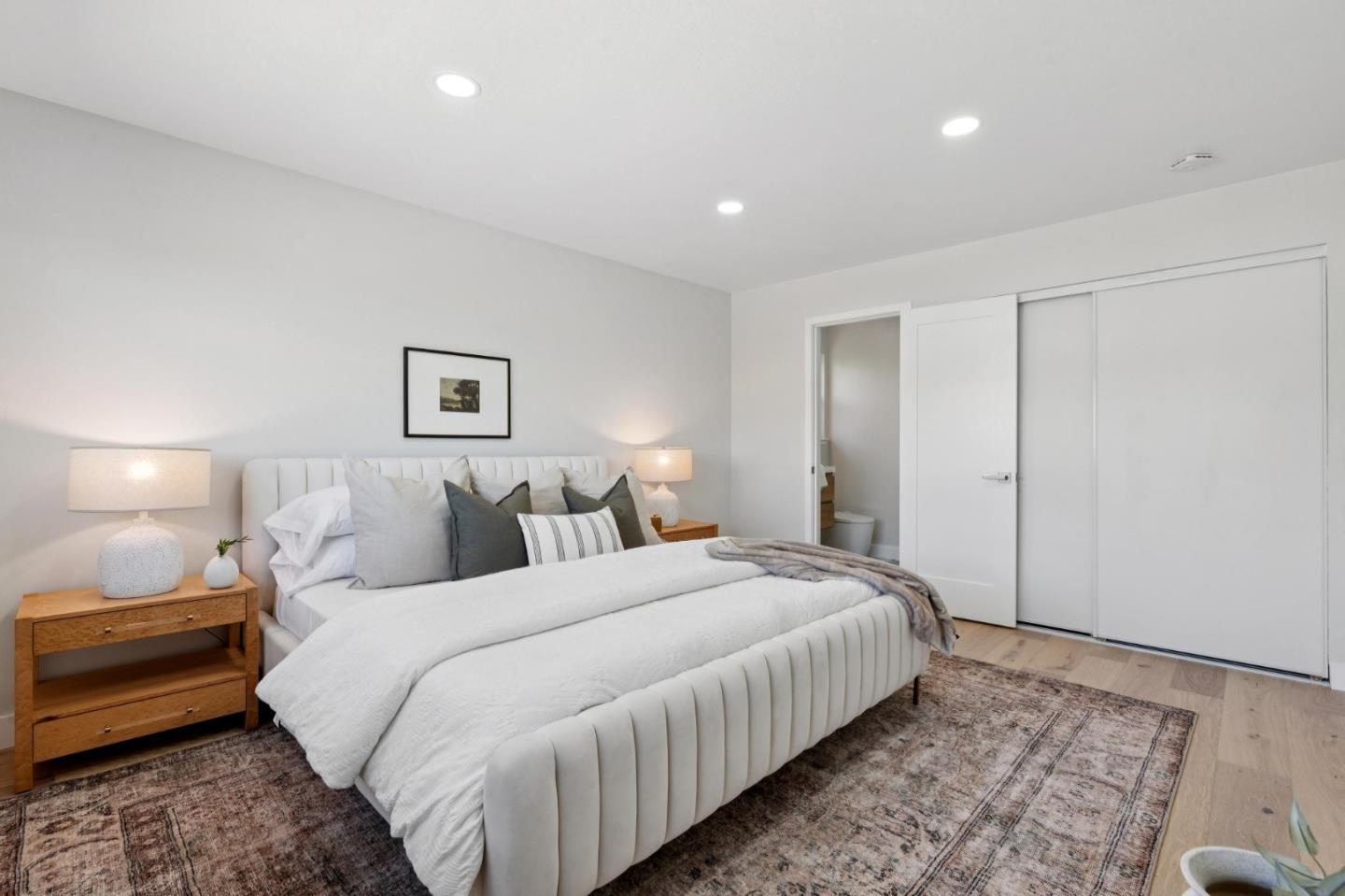 846 San Ramon Avenue