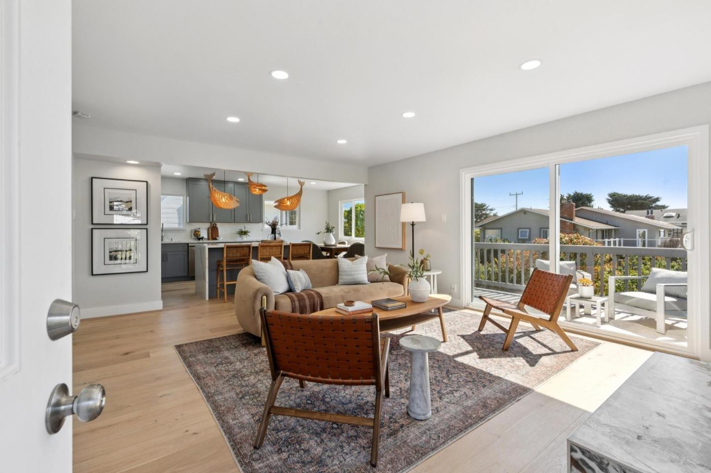 846 San Ramon Avenue