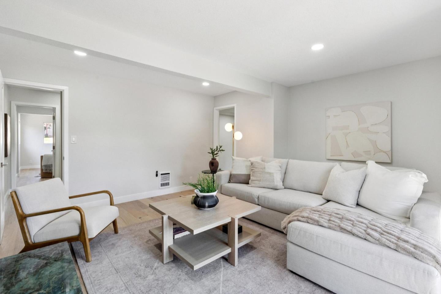 846 San Ramon Avenue