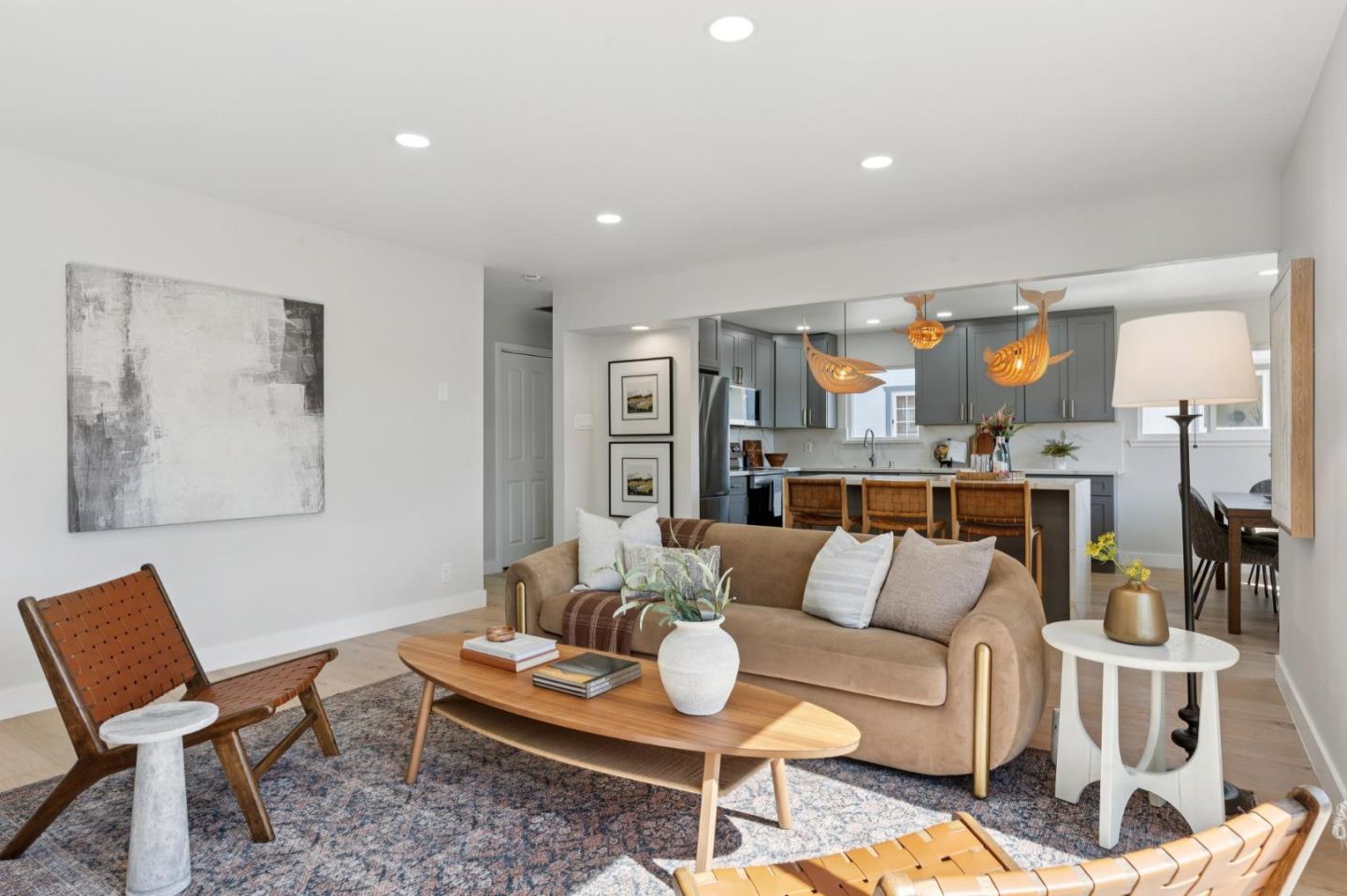 846 San Ramon Avenue