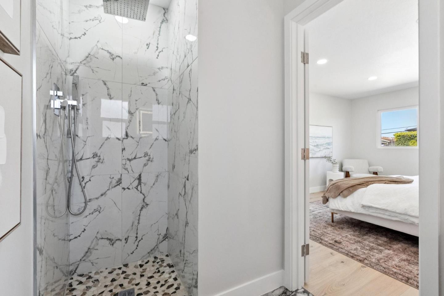 846 San Ramon Avenue