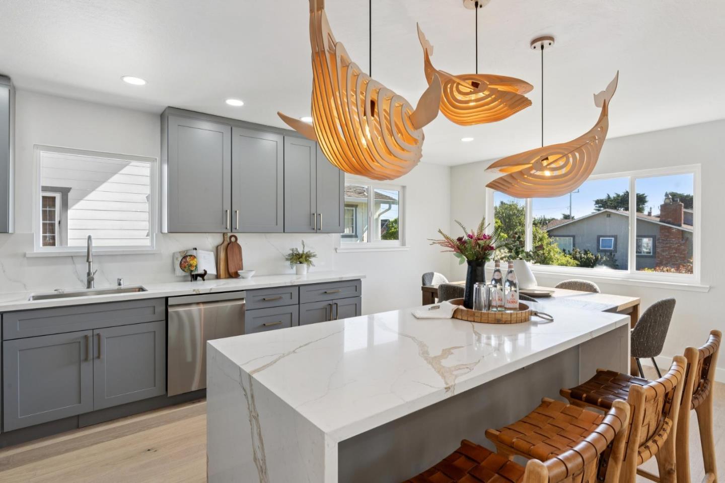 846 San Ramon Avenue