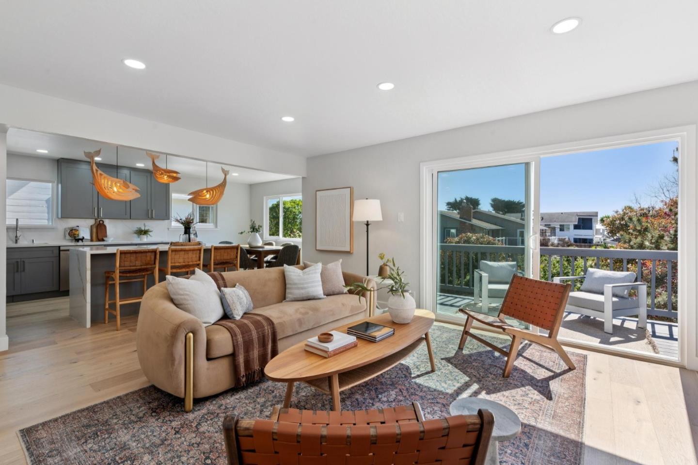 846 San Ramon Avenue