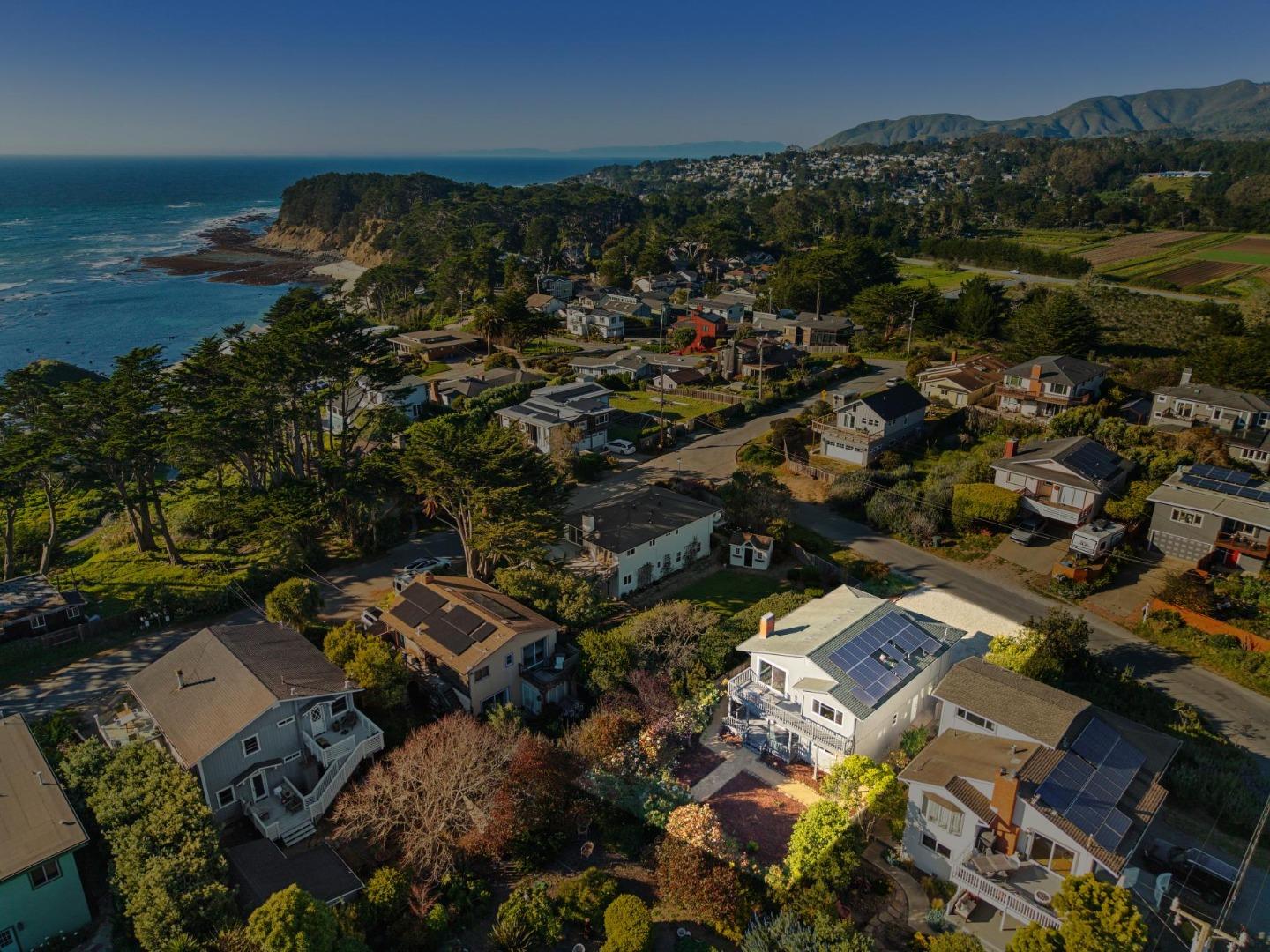 846 San Ramon Avenue