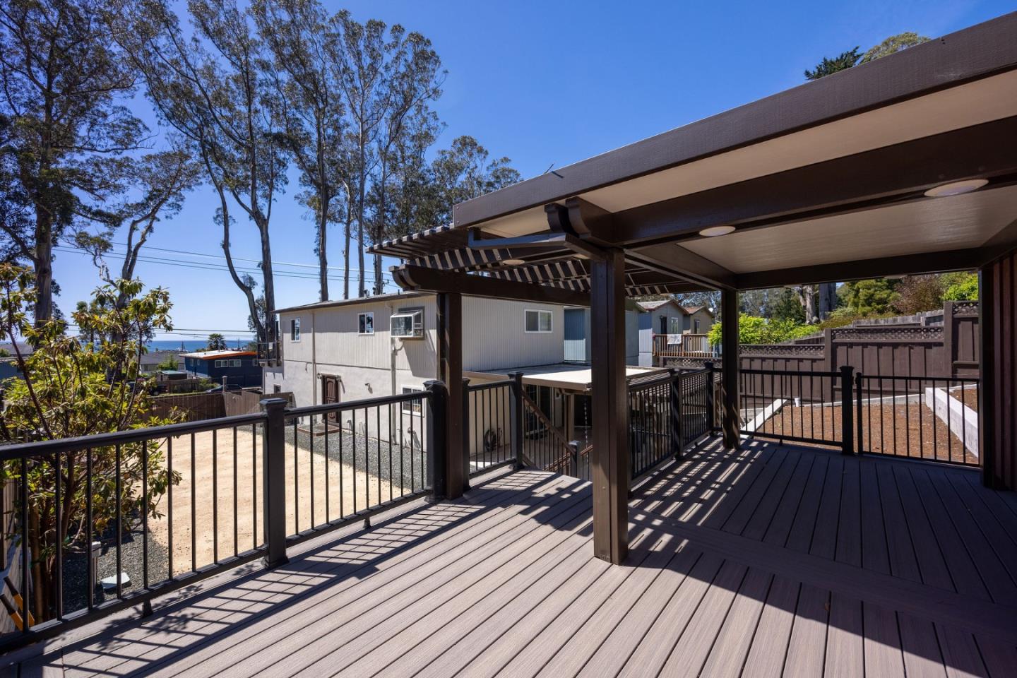 523 The Alameda