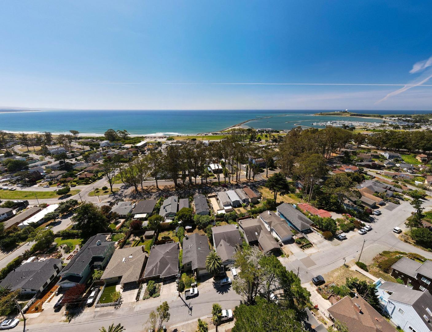 523 The Alameda