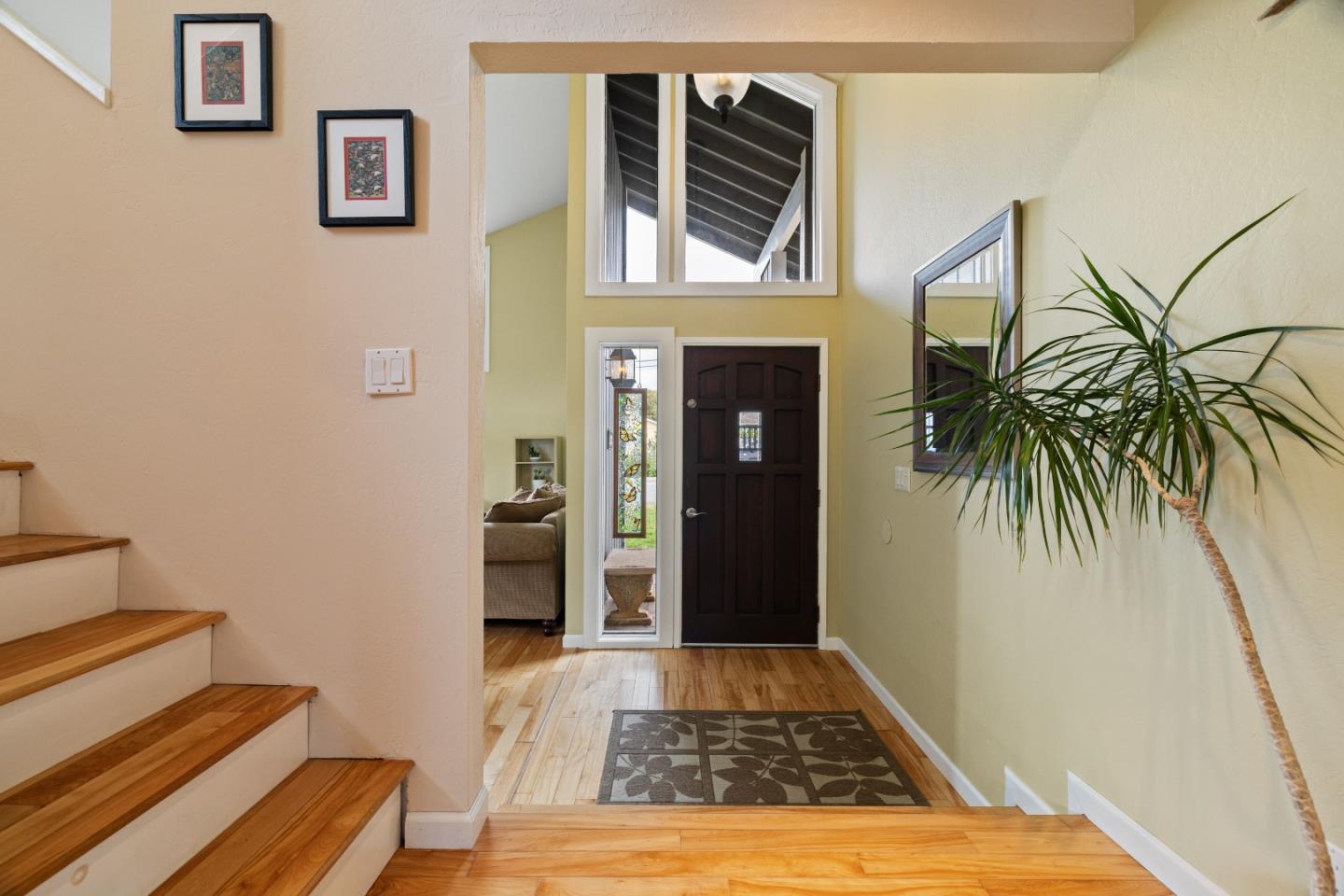 256 6th Street