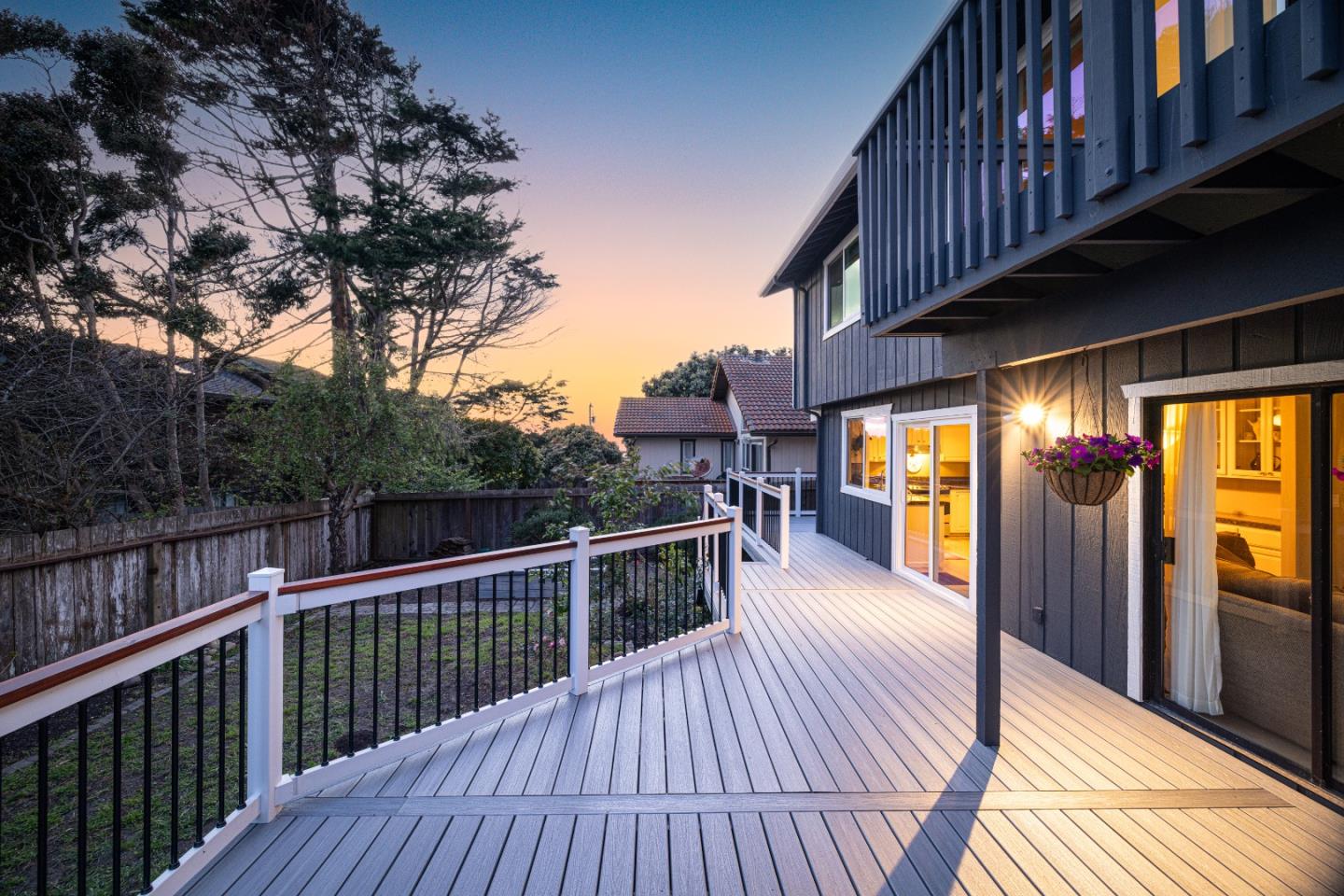 256 6th Street