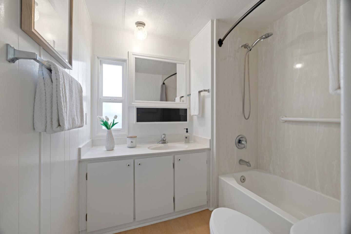 10 Lighthouse Road Unit: 10