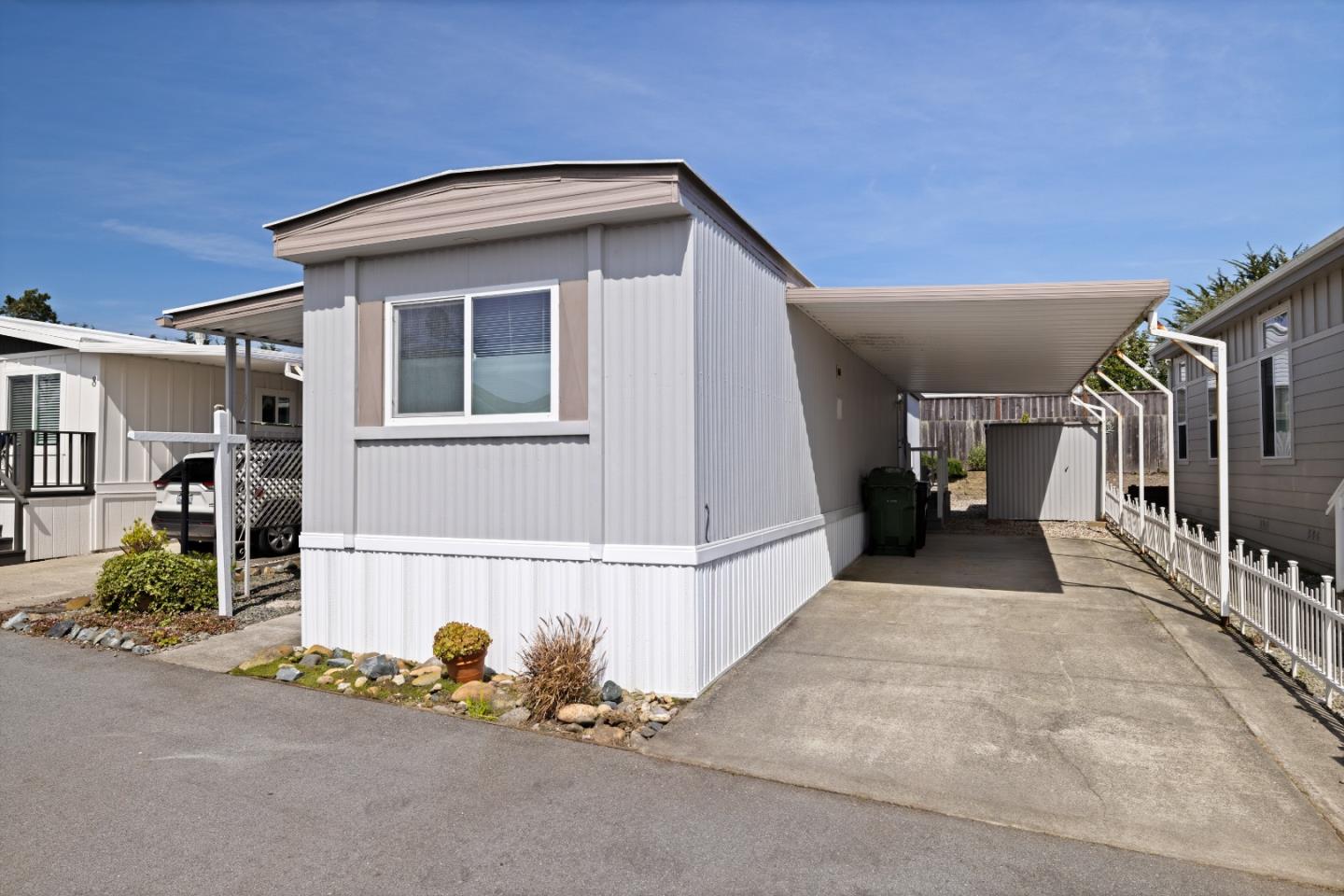 10 Lighthouse Road Unit: 10