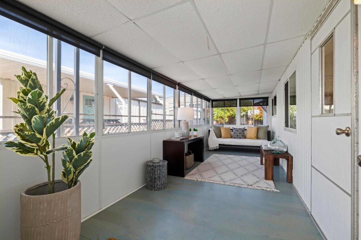 10 Lighthouse Road Unit: 10