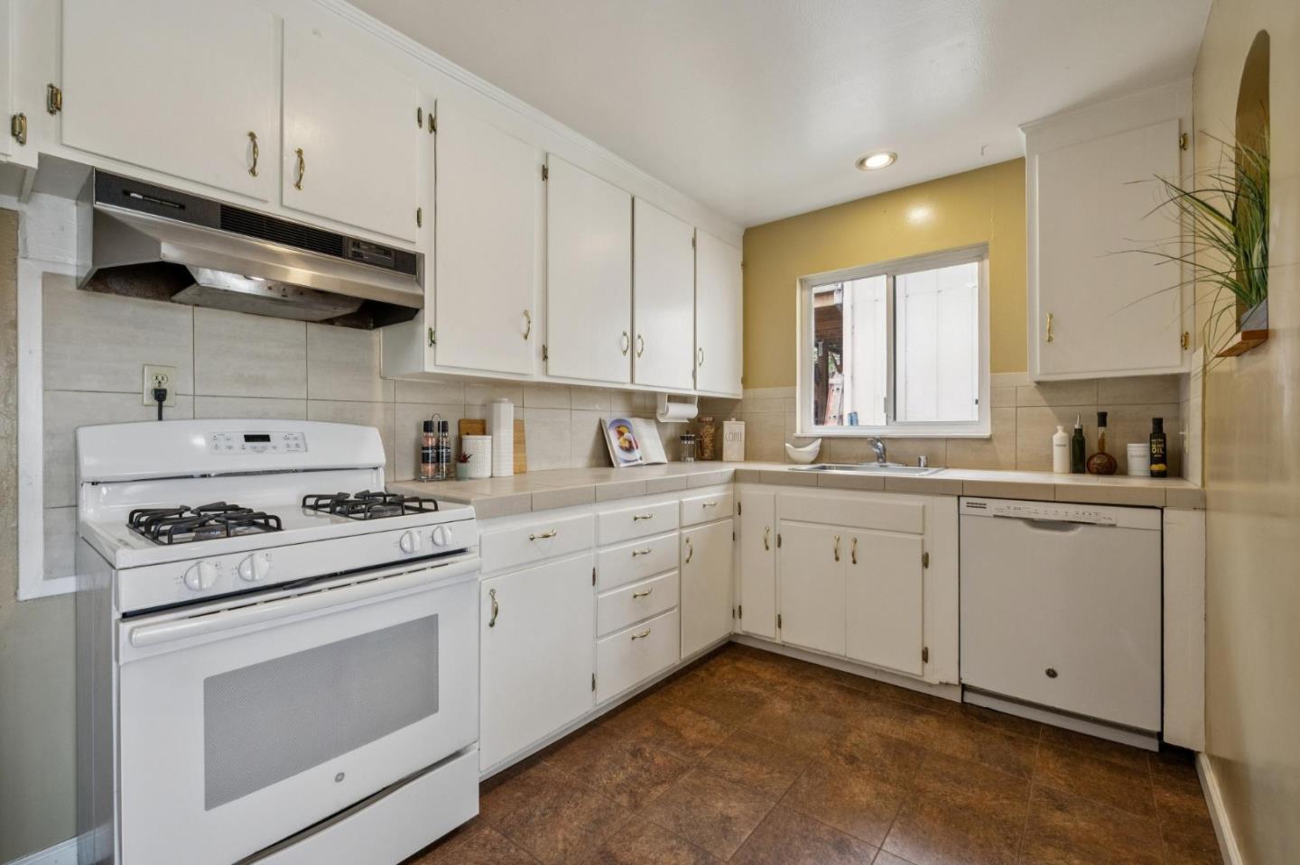 272 Avenue Balboa