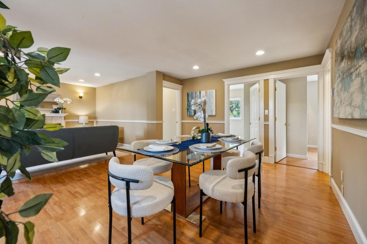 272 Avenue Balboa