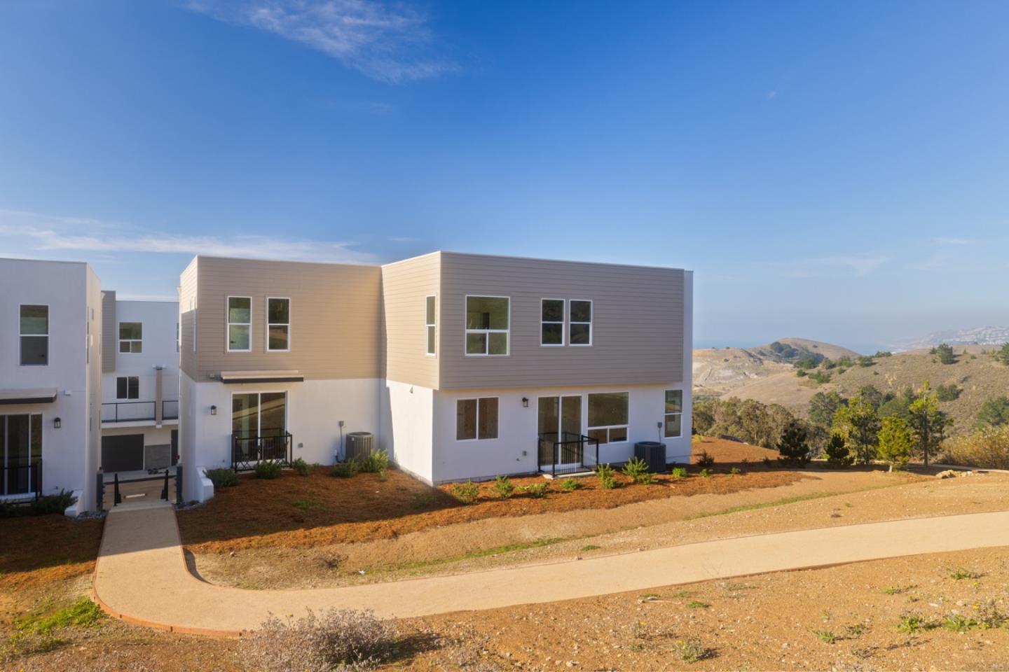 825 Fassler Avenue