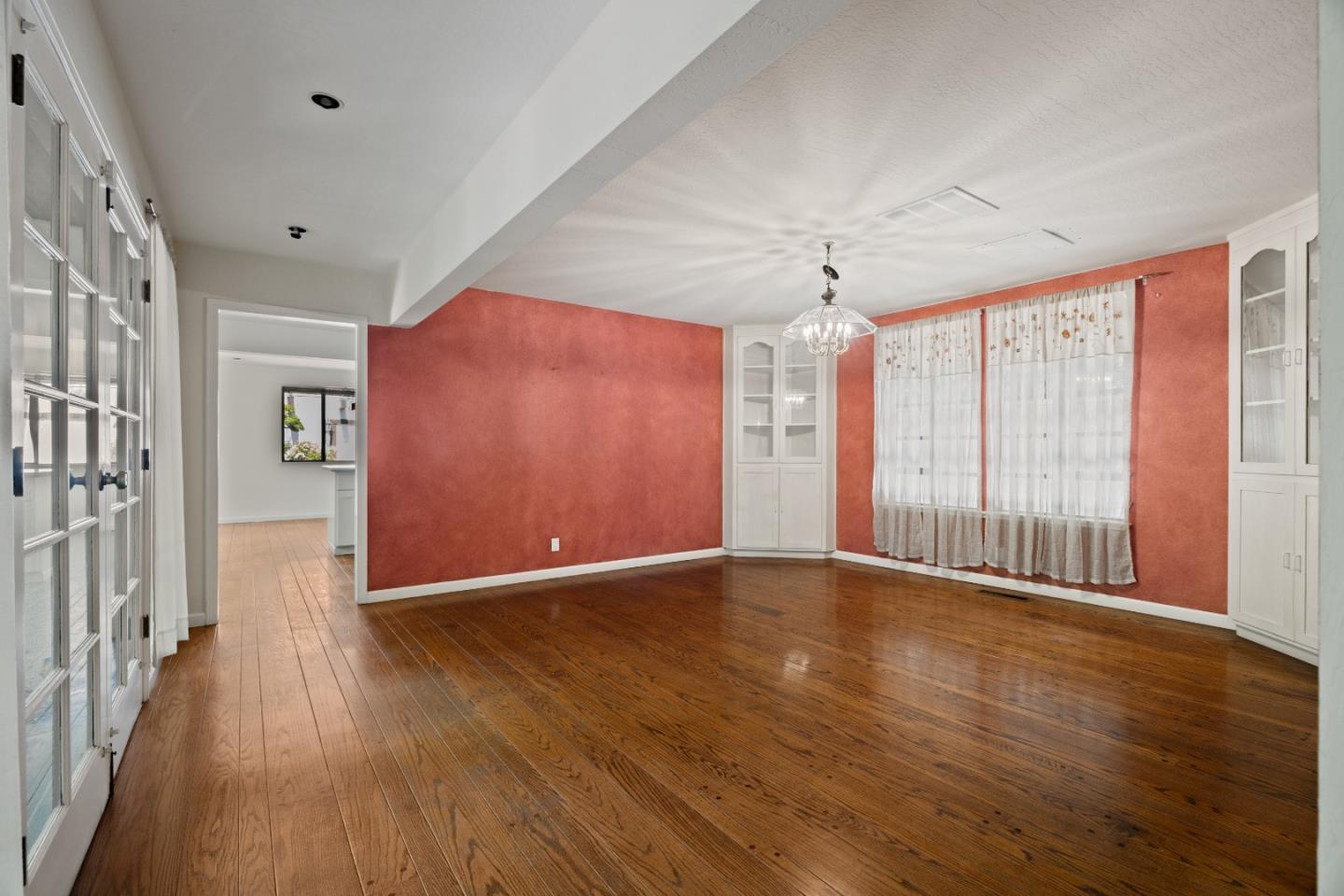 225 Coleridge Avenue