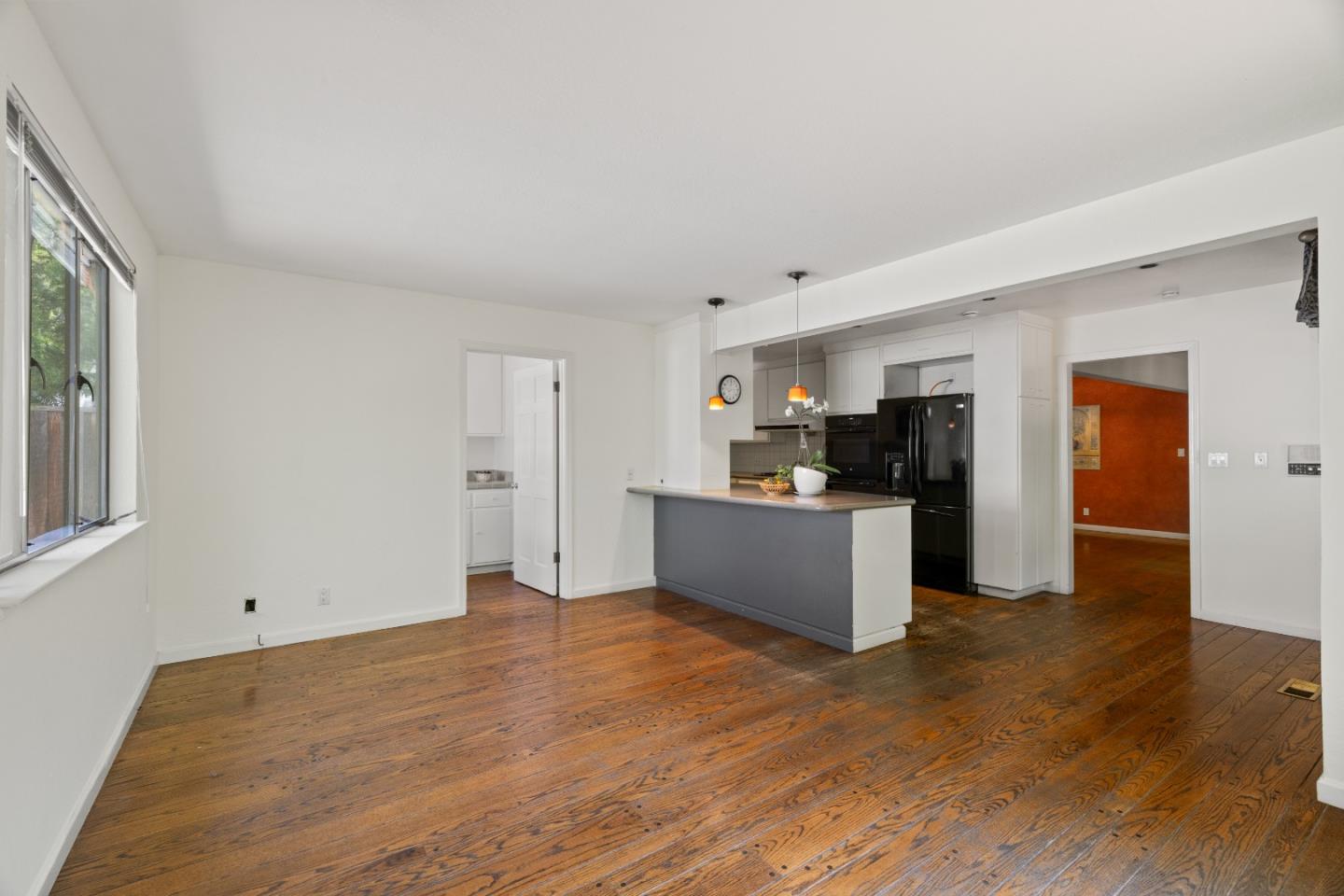 225 Coleridge Avenue