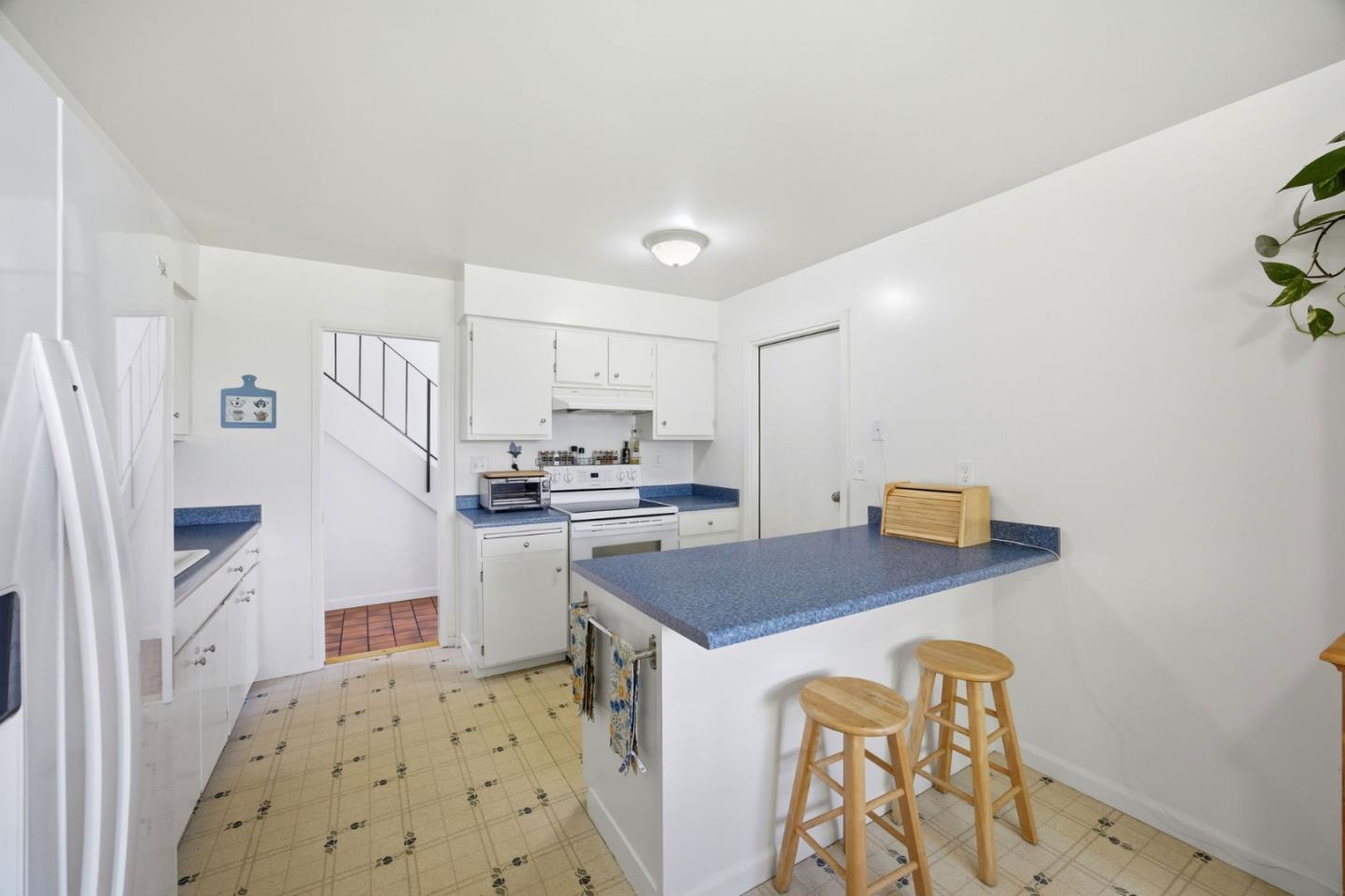 560 Terrace Avenue