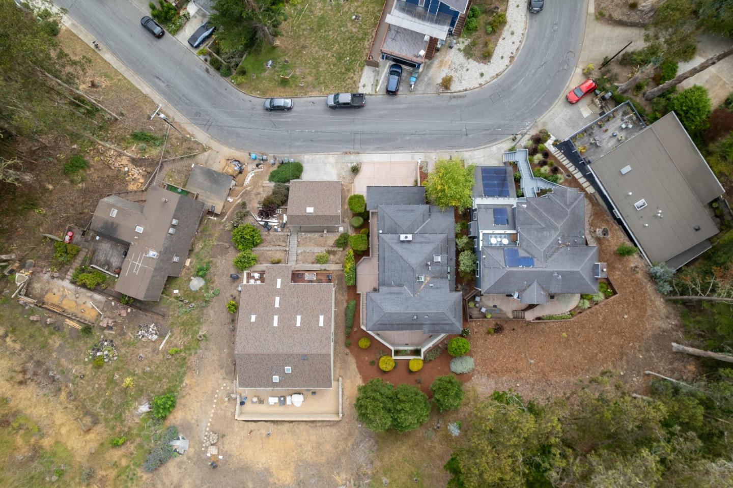 374 El Granada Boulevard