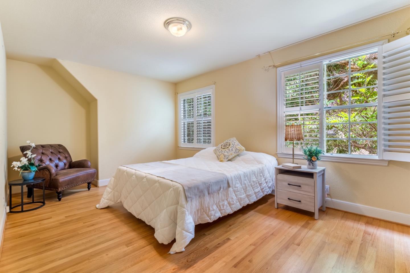 212 Angelita AVE
