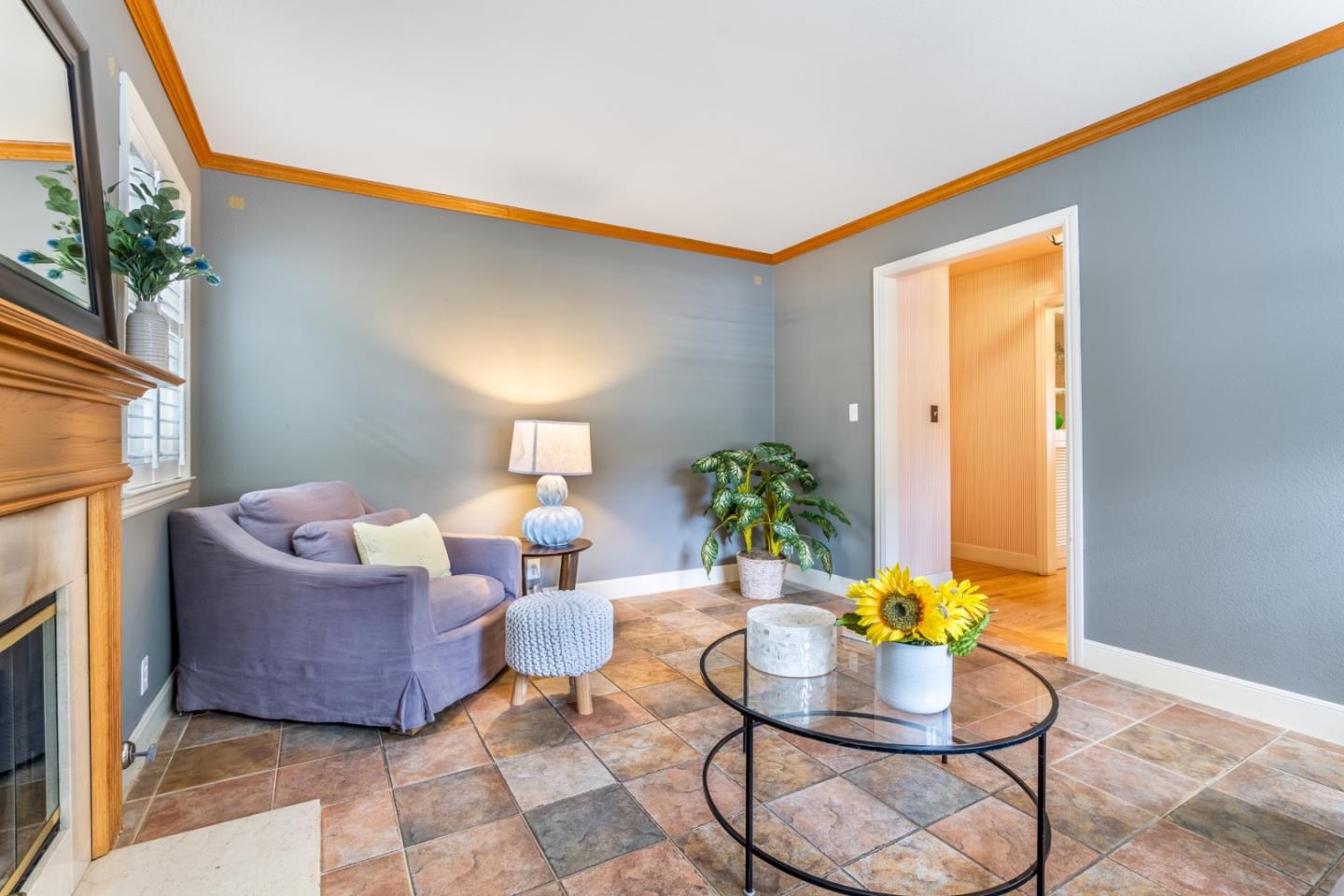 212 Angelita AVE