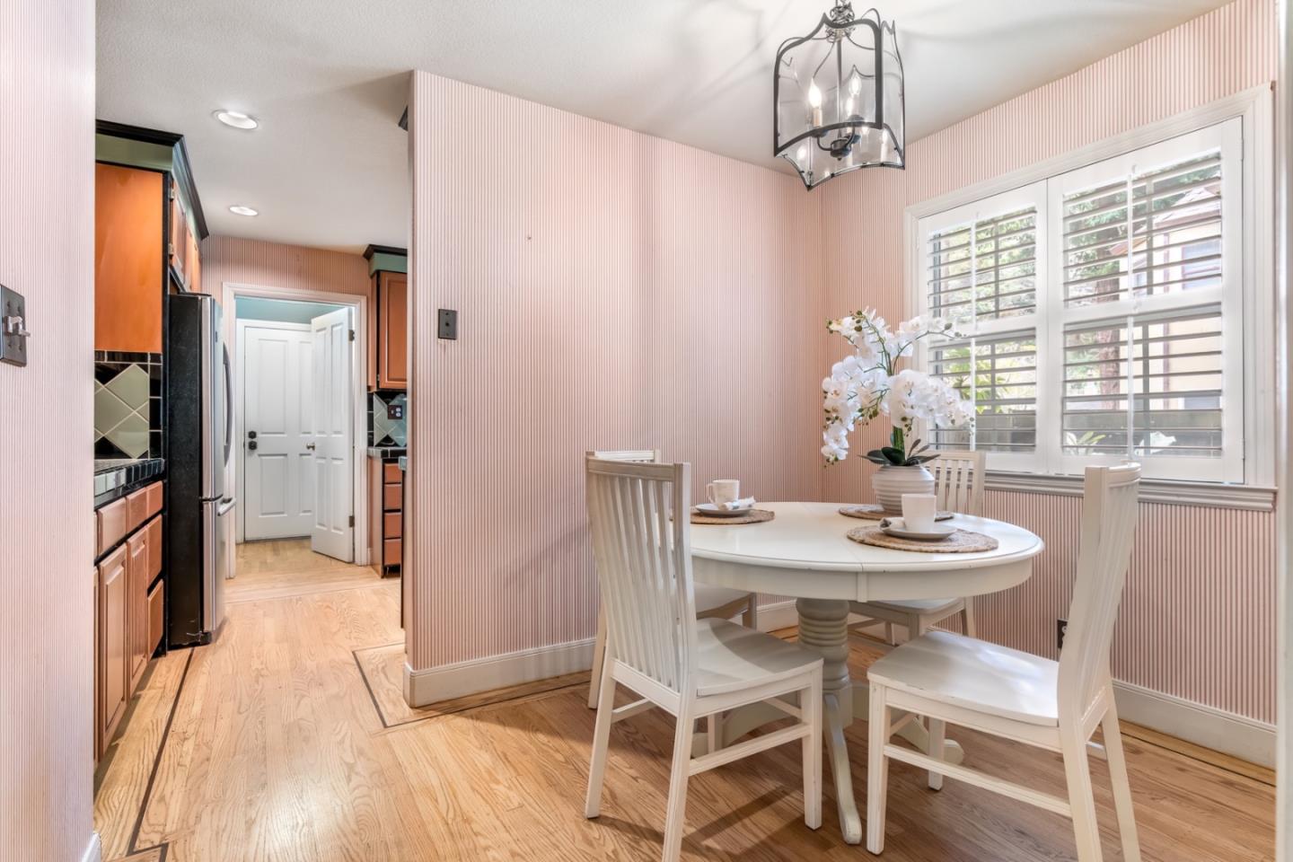 212 Angelita AVE