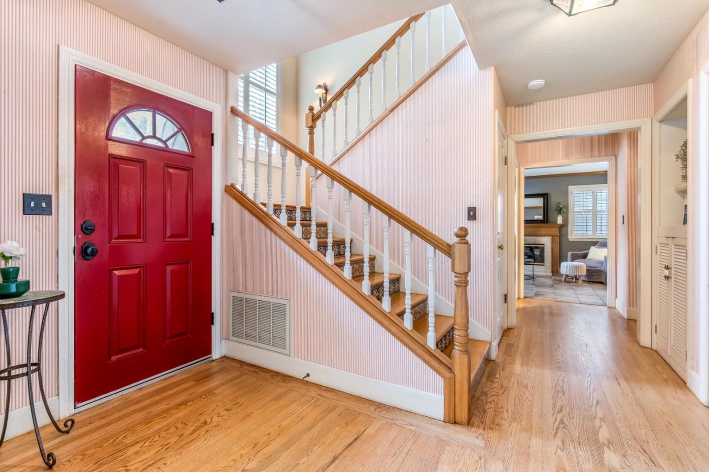 212 Angelita AVE