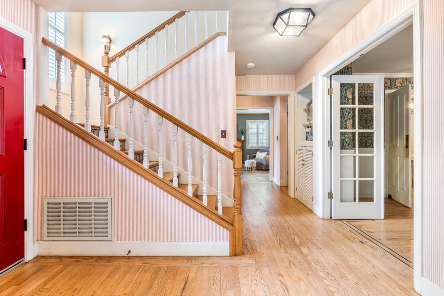 212 Angelita AVE