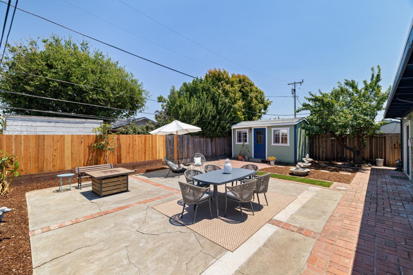 817 Rand Street