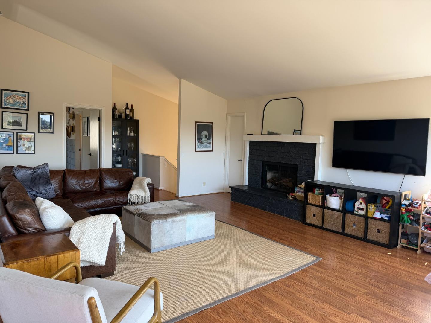 139 Madrona AVE