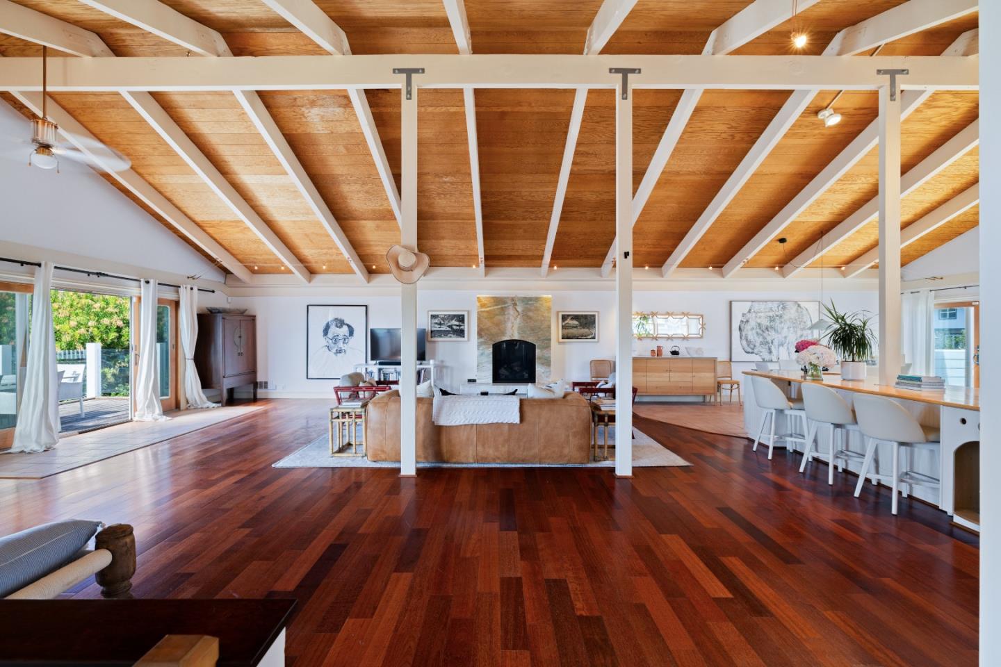 55 Alameda AVE