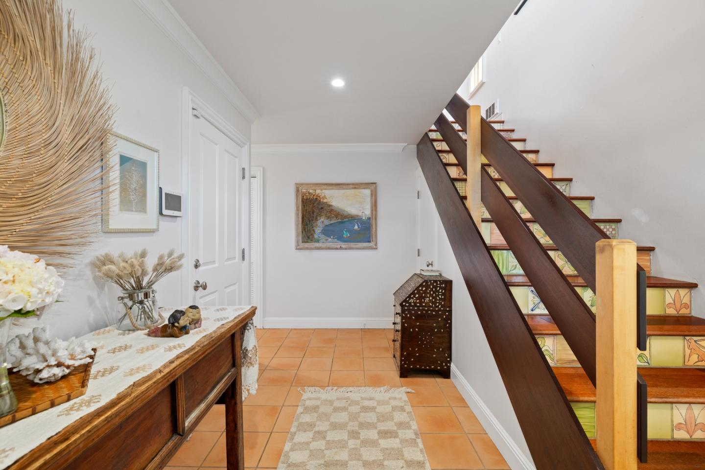 55 Alameda AVE