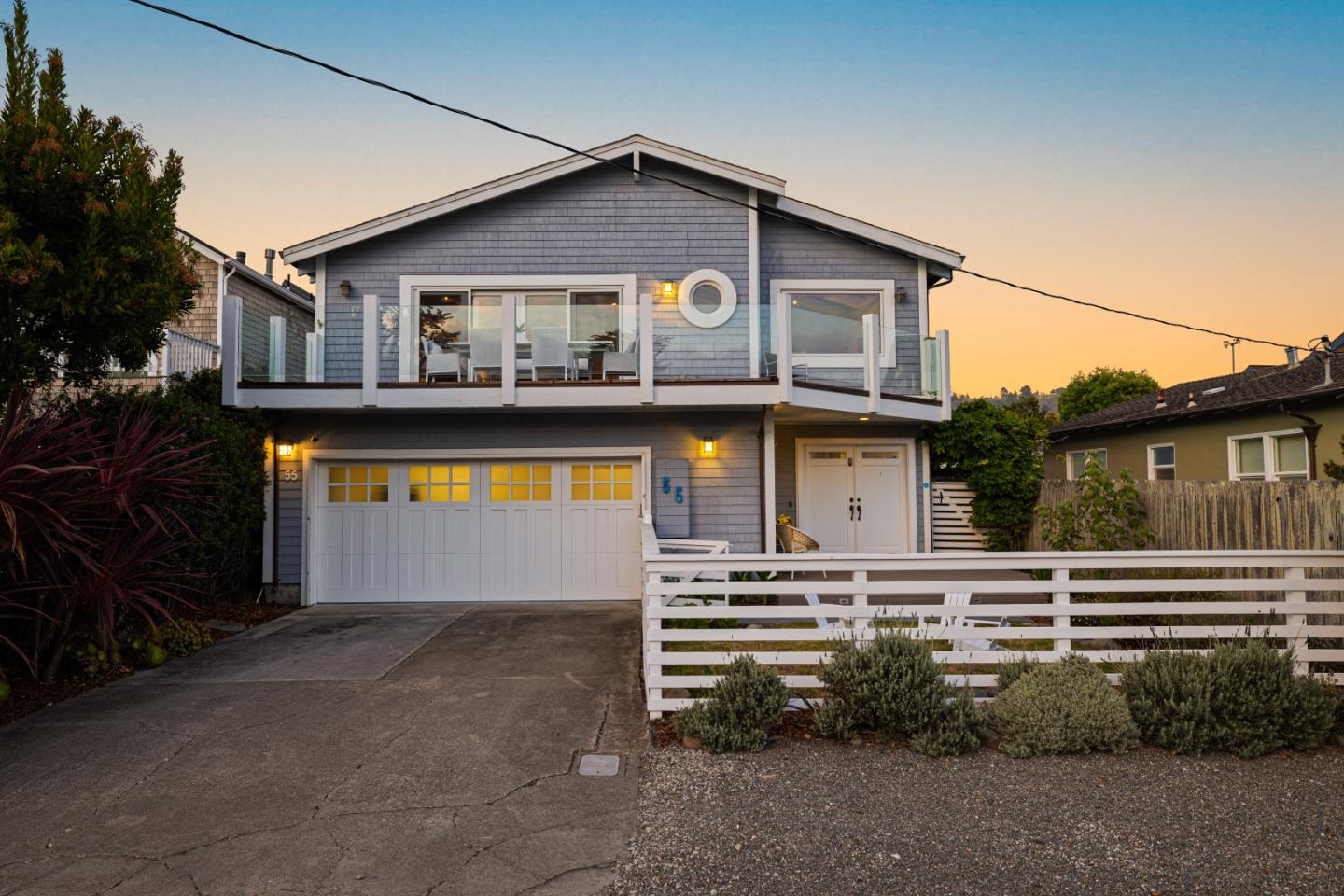 55 Alameda AVE