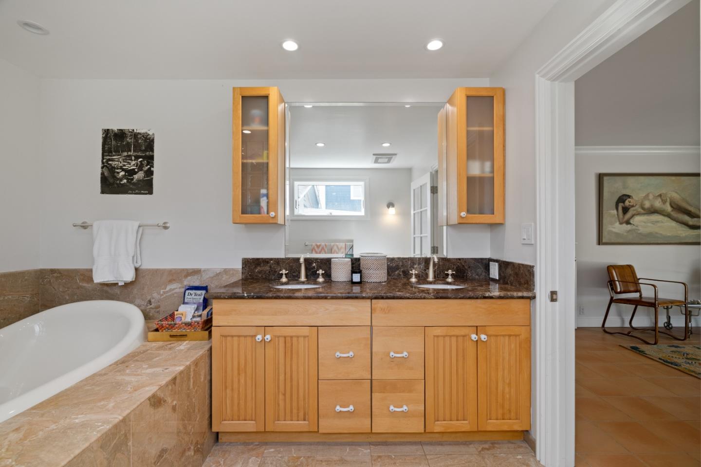 55 Alameda AVE