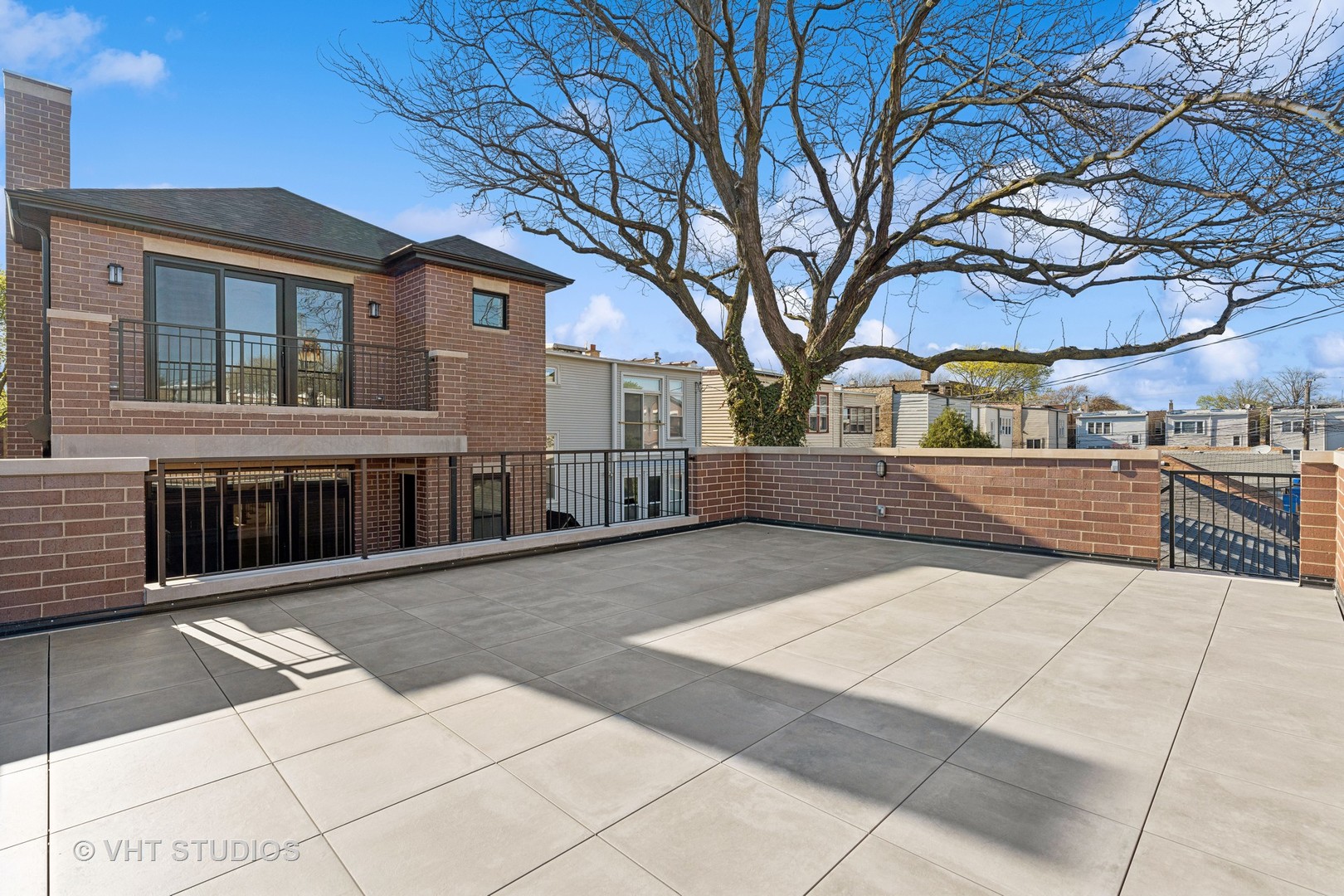 3523 N Oakley Avenue
