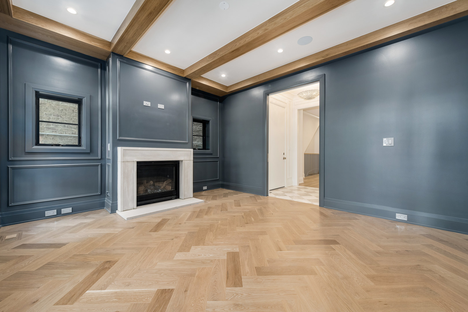 1208 W Wellington Street Unit: 1R