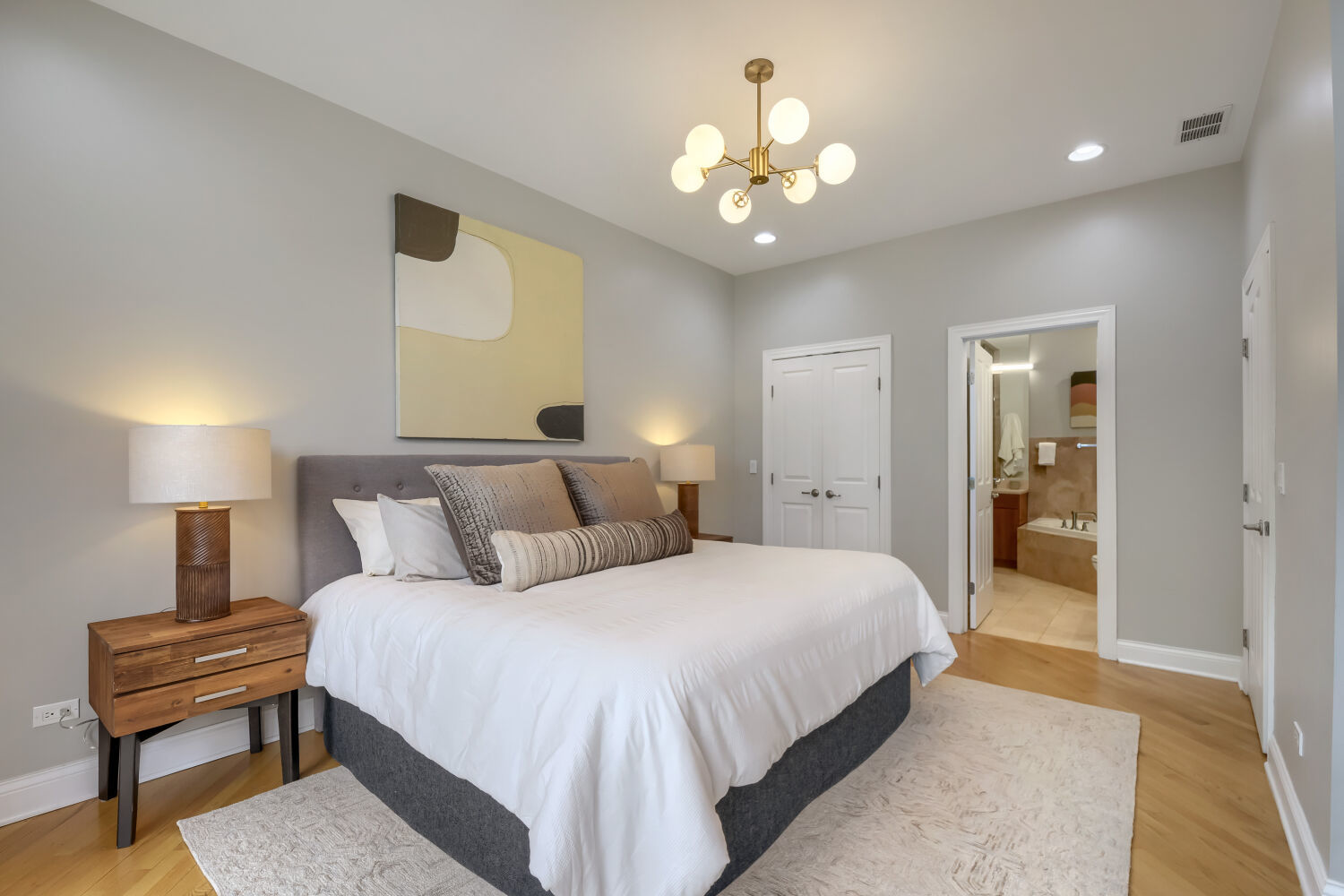 2251 W Wabansia Avenue Unit: 306