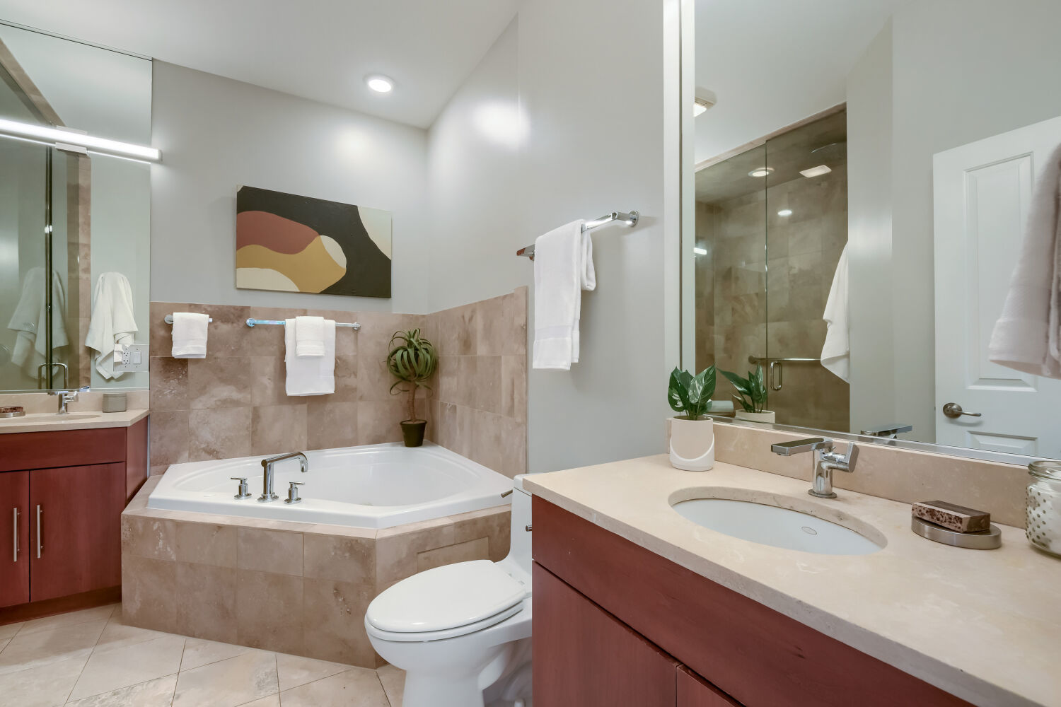 2251 W Wabansia Avenue Unit: 306