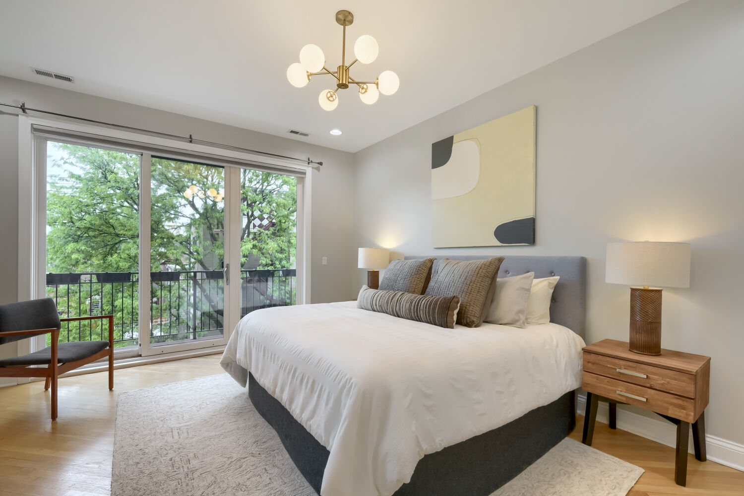 2251 W Wabansia Avenue Unit: 306