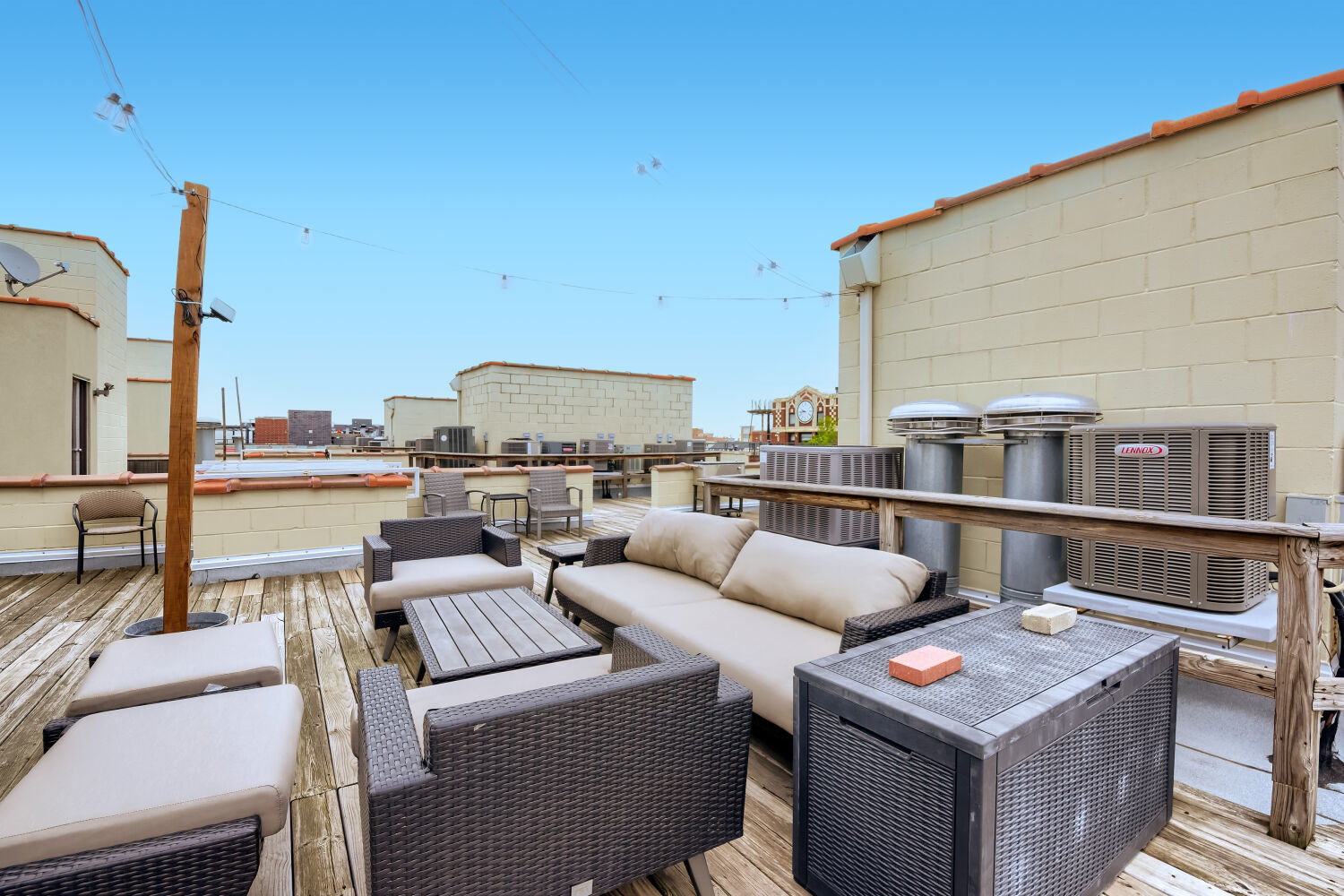 2251 W Wabansia Avenue Unit: 306