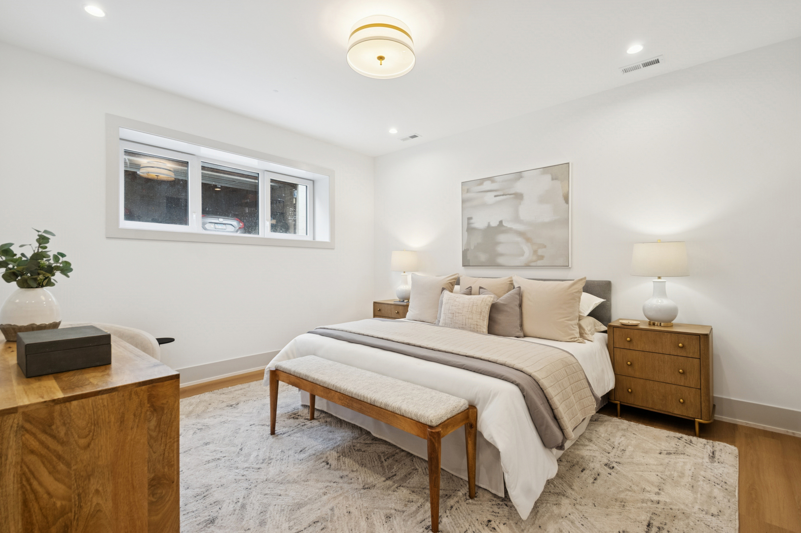 2246 W Lyndale Street Unit: 1